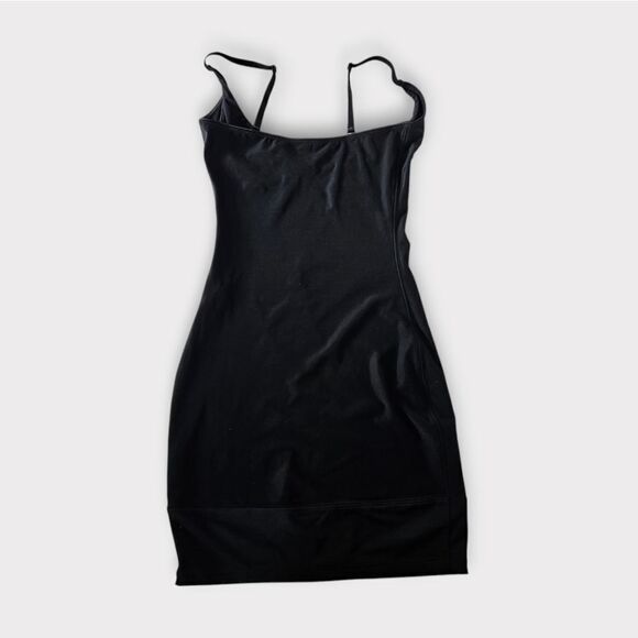 Yummie Tummie Wear You Own Bra Bustless Zoned Shaping Smoothing Slip In Black S - Picture 4 of 8